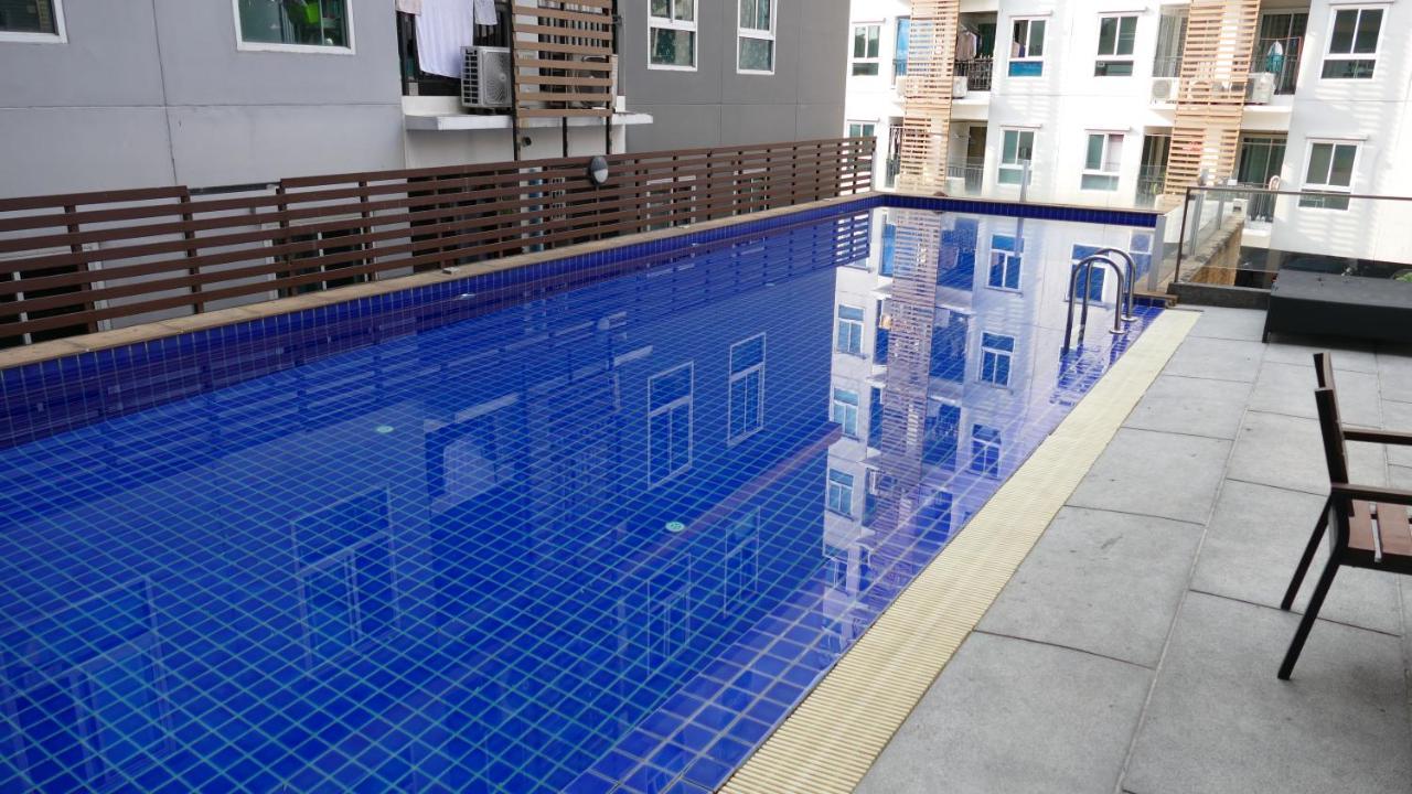Sundowner Sukhumvit Apartment Банкок Екстериор снимка